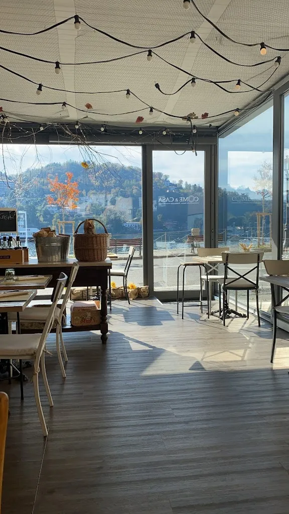 Charlotte_Come A Casa_Laveno_review