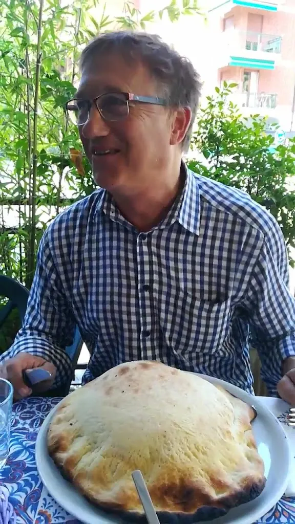 Pizzeria Trattoria La Lampara._Laveno_slider_image_2