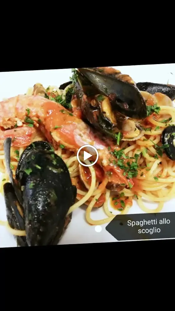 Ristorante La Vecchia Fontana Leggiuno_Laveno_slider_image_2