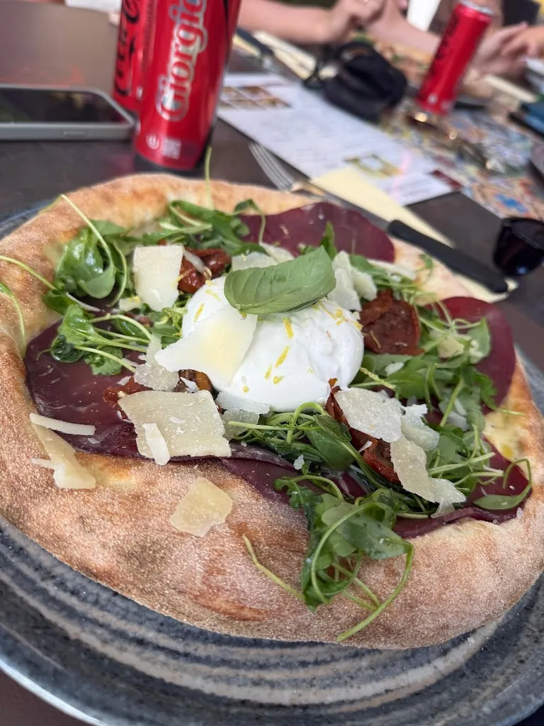 Marc-Oliver Schlimme_Pizzeria Giuseppe Esposito GE_Laveno_review