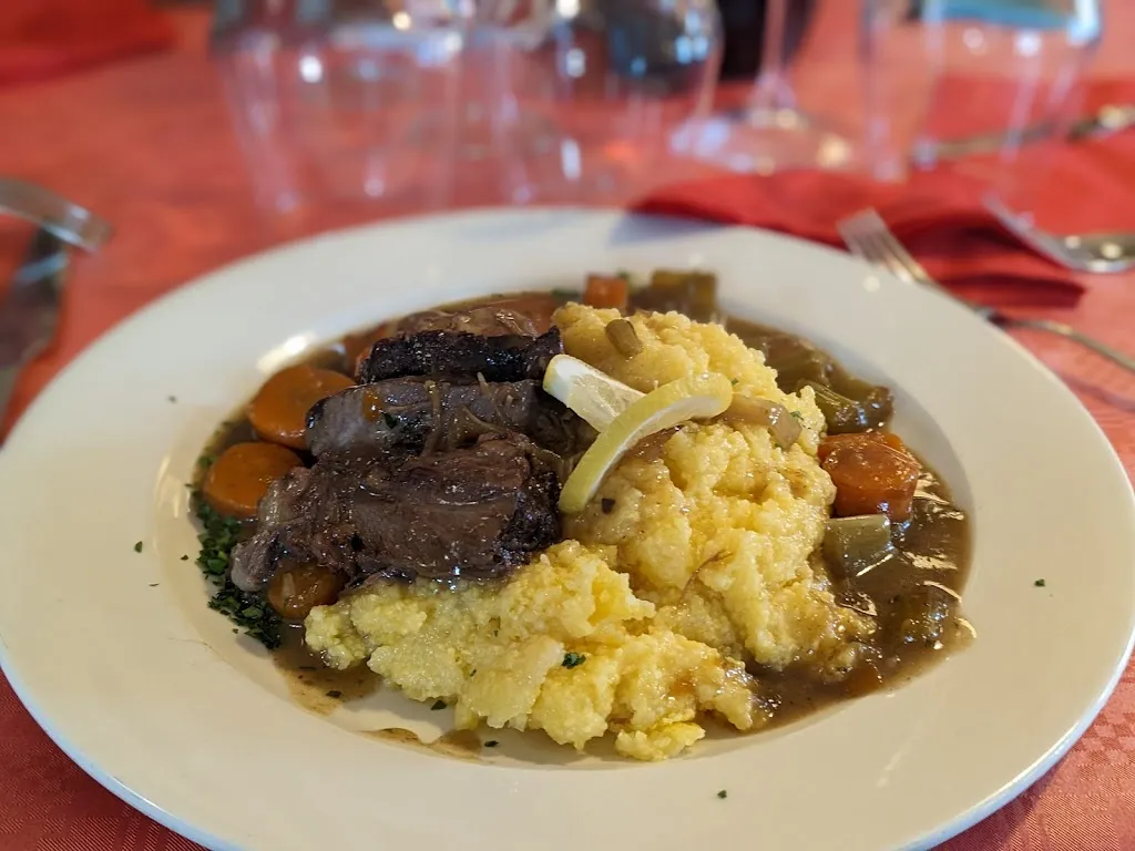 Circolo Arolese_Leggiuno_slider_image_1