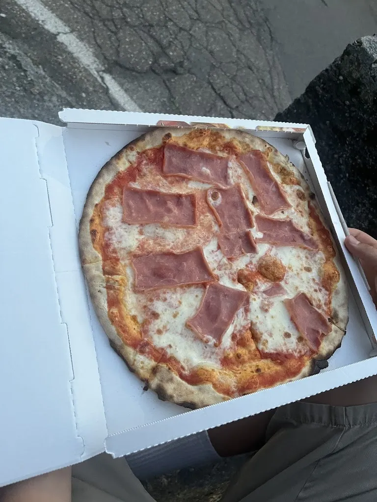 Pizzeria Gabriele_Leggiuno_slider_image_3