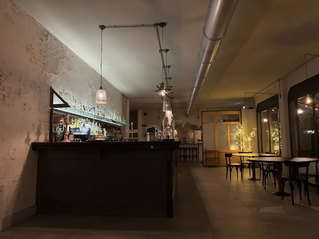 Ristorante Eatmosfera restaurant in Lesmo