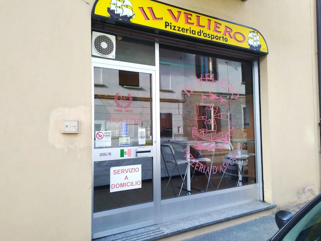 Pizzeria Il Veliero restaurant in Lesmo