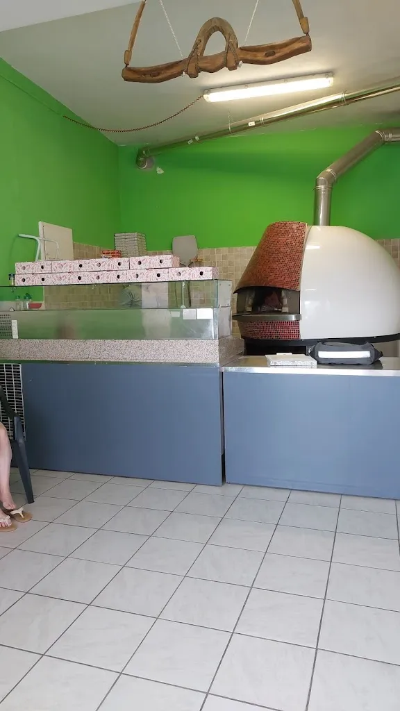 Pizzeria Re Leone_Linarolo_slider_image_2