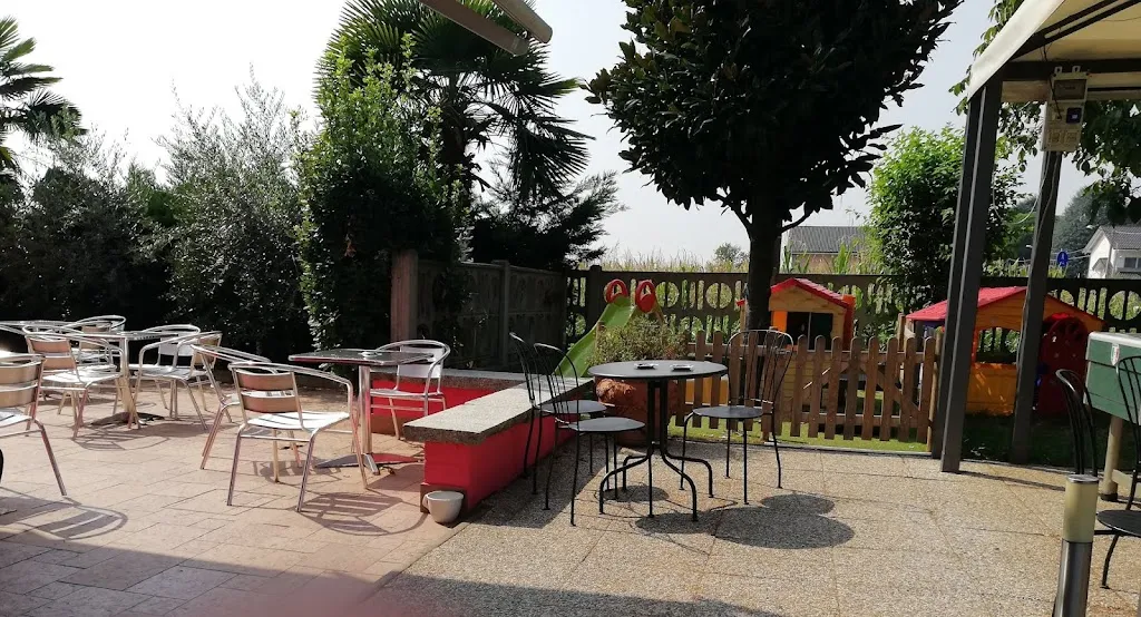 angela&roberto stocco_Bollicine Bar Cafe'_Limido Comasco_review