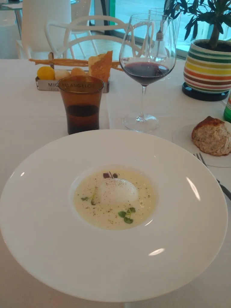 Kata Wamba_Michelangelo Bistrò & More_Linate_review