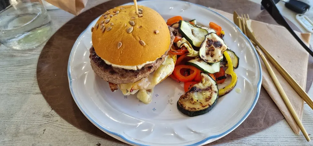 Menu_LisanzaLake_Lisanza_image_5