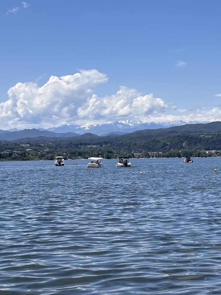 SD G_LisanzaLake_Lisanza_review