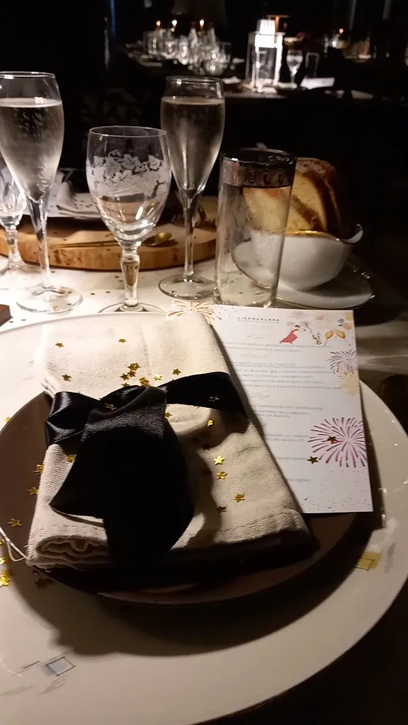 LisanzaLake_Lisanza_slider_image_2