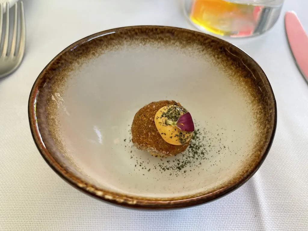 W Y_All Blue Restaurant_Lisanza_review