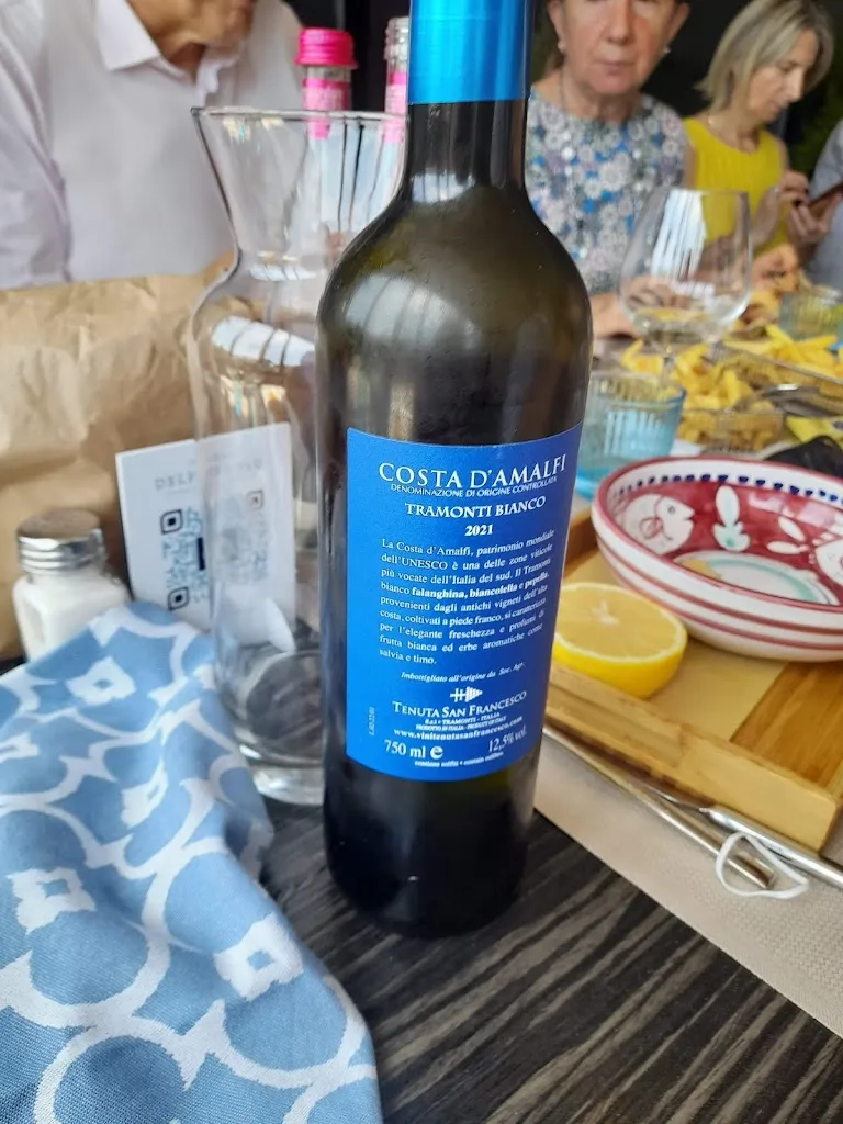 Menu_Delfino Blu_Lipomo_immagine_8