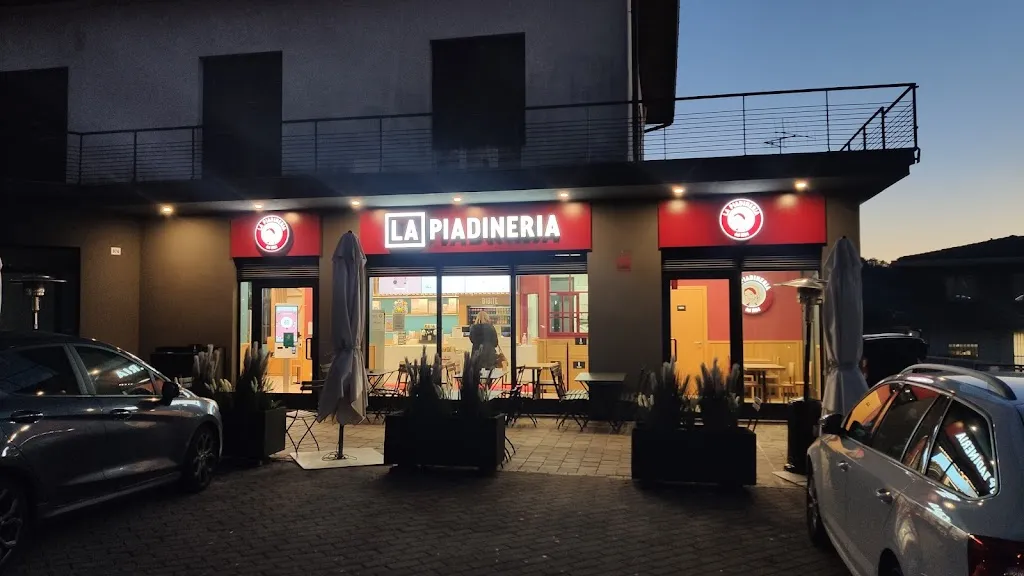 La Piadineria restaurant in Lipomo