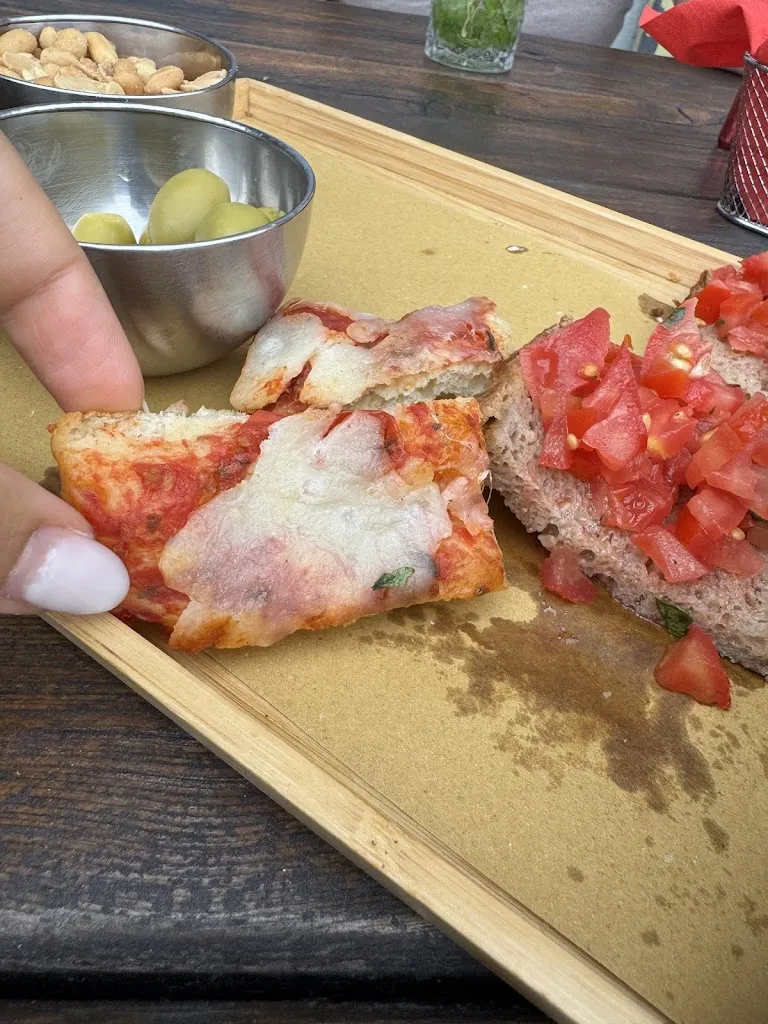 Simona Lo Giudice_Fabbrica in Pedavena_Liscate_review