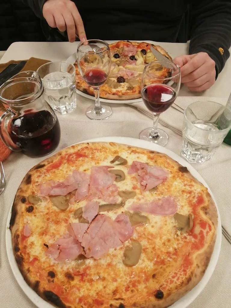 Izabela Toja_Ristorante Pizzeria Mari e Monti_Liscate_review