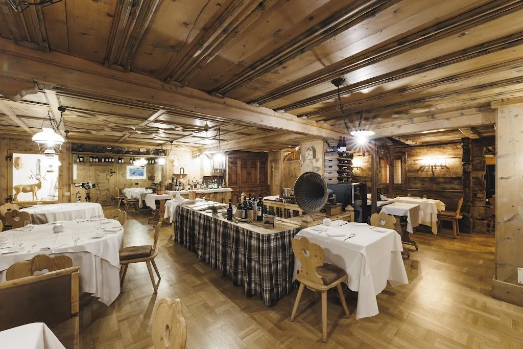RISTORANTE CAMANA VEGLIA restaurant in Livigno