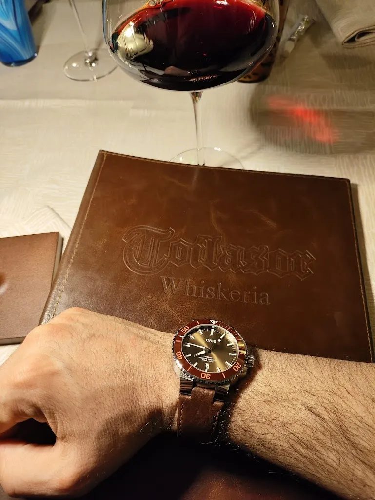 Adler Mobasser_Ristorante Whiskeria Toilasor_Livigno_review