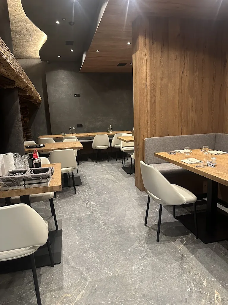 JP Nicolaides_Mo.he Restaurant & Lounge Bar_Livigno_recensione