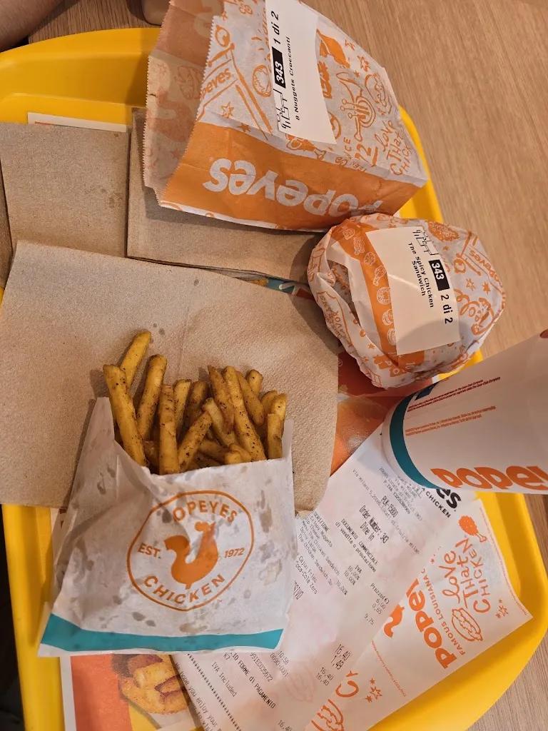 Andy Mirano_Popeyes Famous Louisiana Chicken_Locate di Triulzi_review