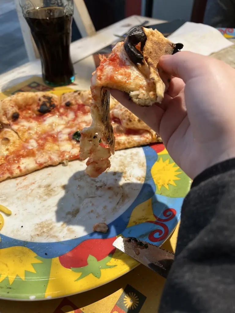 Mathis Mayo_Rossopomodoro Scalo_Locate di Triulzi_review