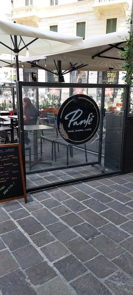 Michela Marta Mariani_Panfé_Locate di Triulzi_review