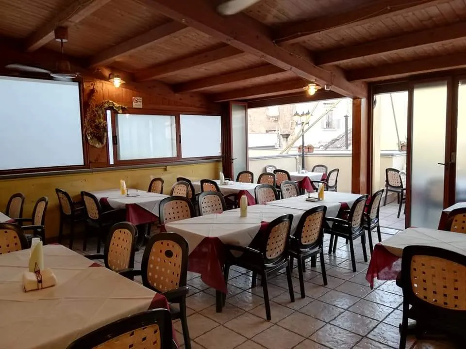 Pizzeria Le Vecchie Mura_Binetto_slider_image_1