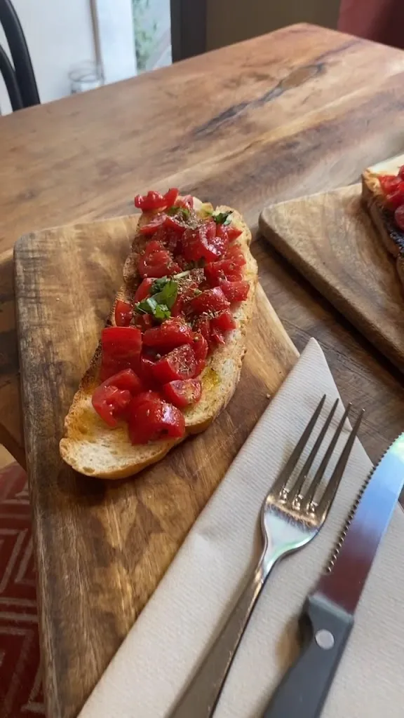 Scaloni 20 Bruschetteria_Limone sul Garda_slider_image_2