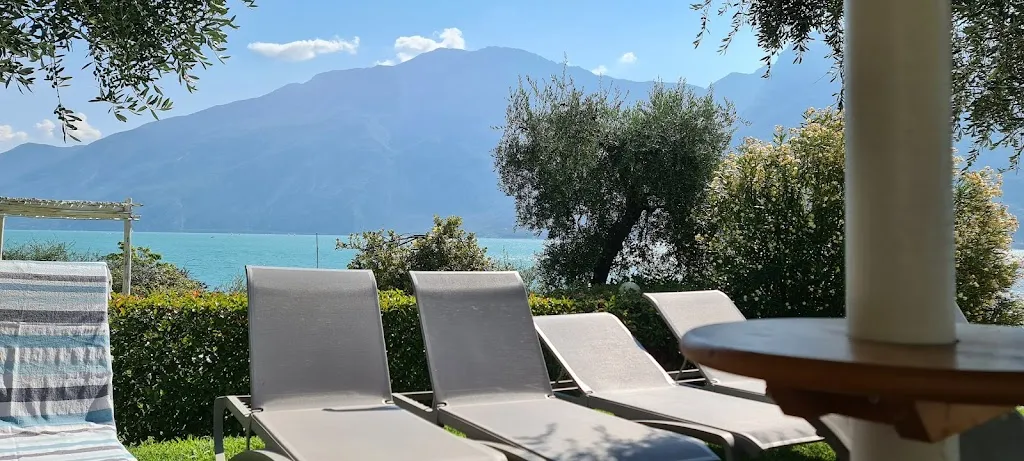 Mamba Beach restaurant in Limone sul Garda