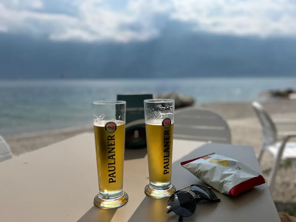 Anthony Abbott_Bar Ristorante alla Spiaggia_Limone sul Garda_review