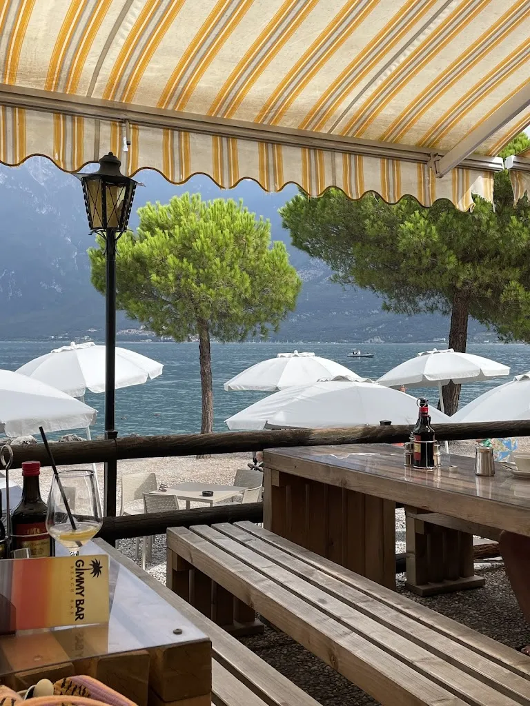 Bar Ristorante alla Spiaggia_Limone sul Garda_slider_image_3
