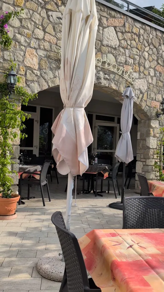 Augusta Ristorante Pizzeria_Limone sul Garda_slider_image_2