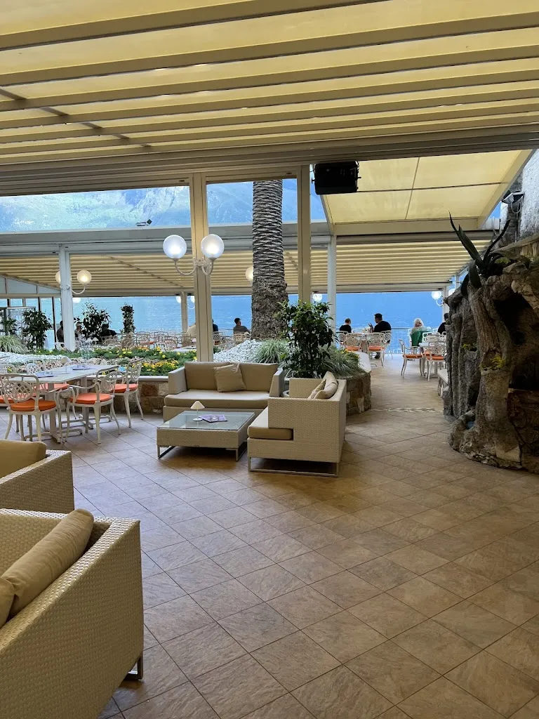 Le Palme Ristorante Pizzeria restaurant in Limone sul Garda