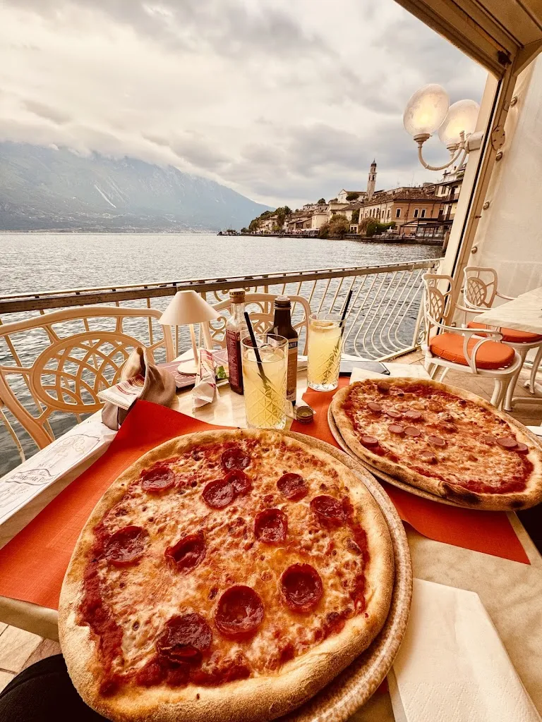 Le Palme Ristorante Pizzeria_Limone sul Garda_slider_image_2