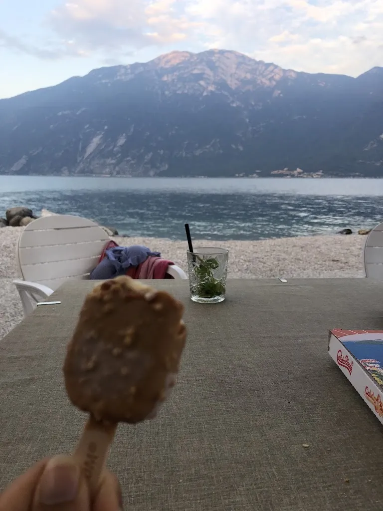 Rachel Young_Gimmy_Limone sul Garda_recensione