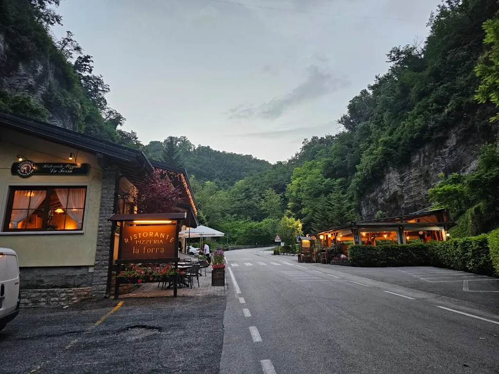 Lulzime Brati_Ristorante Pizzeria La Forra_Limone sul Garda_review