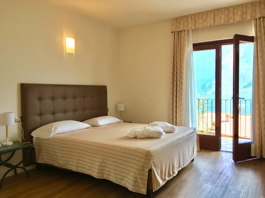 Hotel Villa Belvedere_Limone sul Garda_slider_image_3