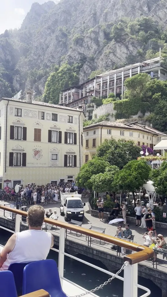 Peter Weir_Hotel all'Azzurro_Limone sul Garda_review