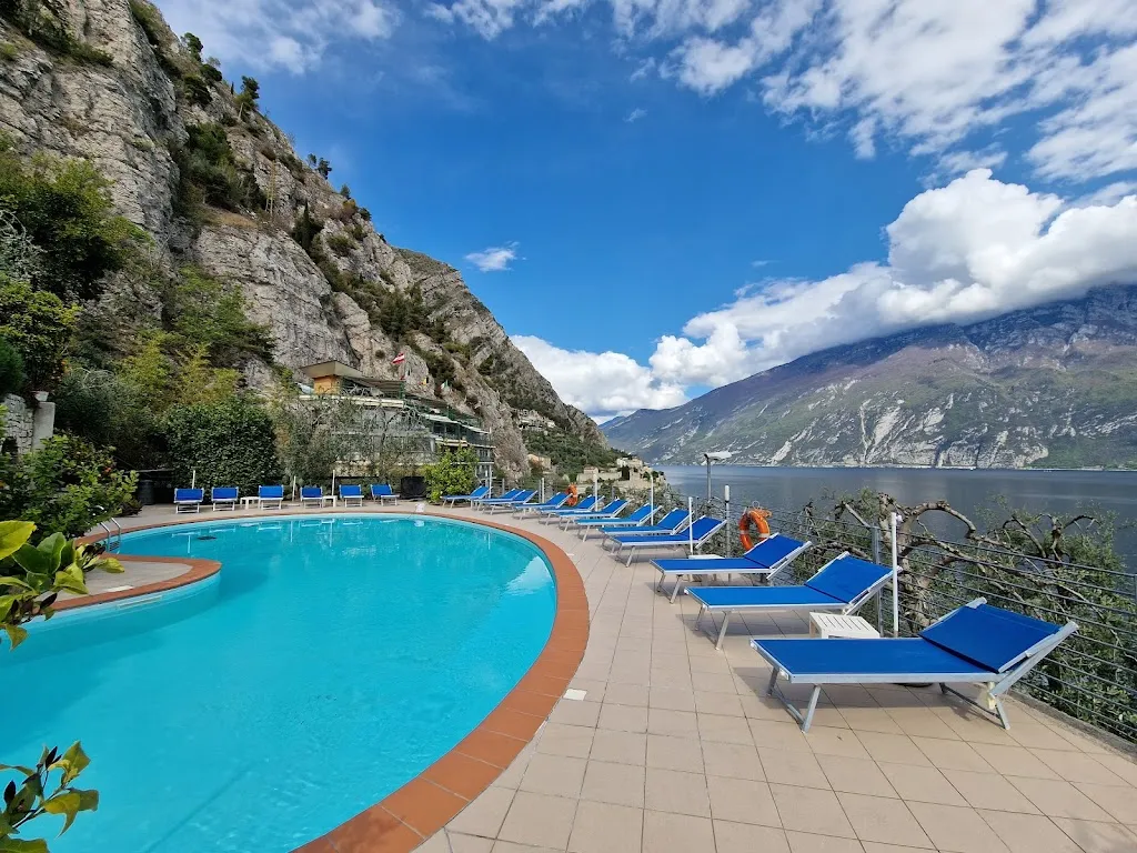 Hotel Augusta_Limone sul Garda_slider_image_2