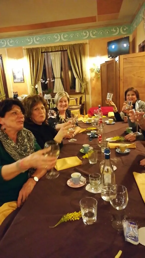 Ristorante Pizzeria Bar da Amelia_Lodrino_slider_image_2