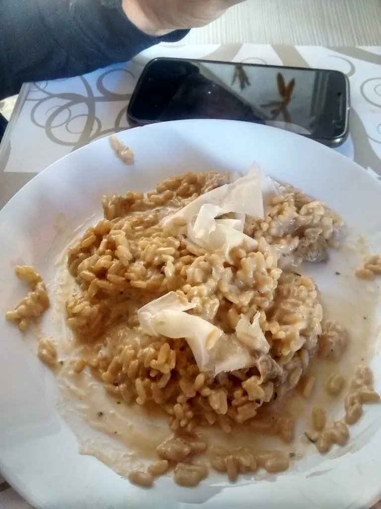 Bistrot de Cafè restaurant in Lodi Vecchio