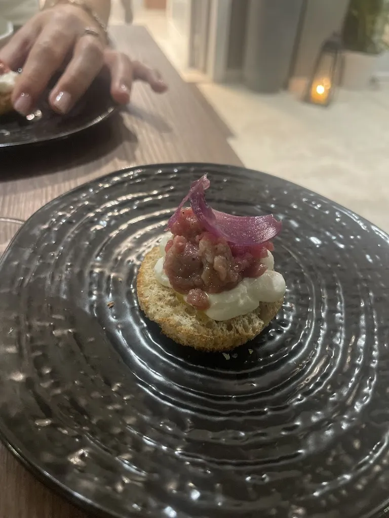 Maria Cont_Distinto Pizza Atelier_Bitetto_review