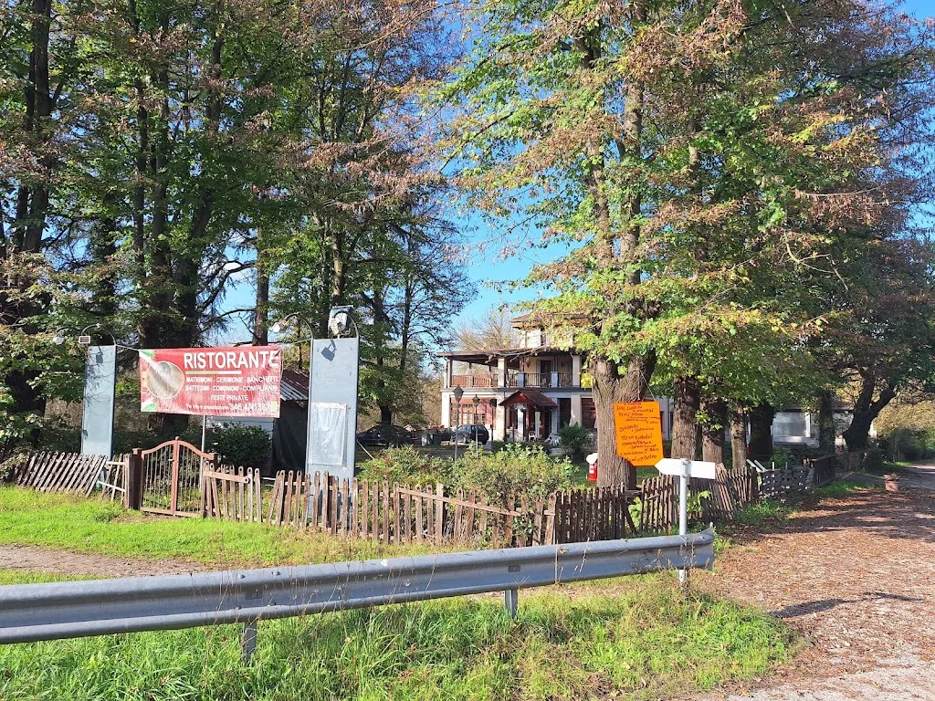 Adam Wanklyn_C'era una volta_Lonate Pozzolo_review