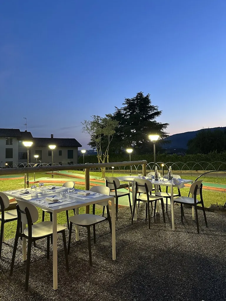 Plate - Restaurant & Minigolf restaurant in Longone al Segrino
