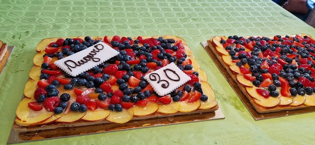 Bar Eclisse restaurant in Longone al Segrino