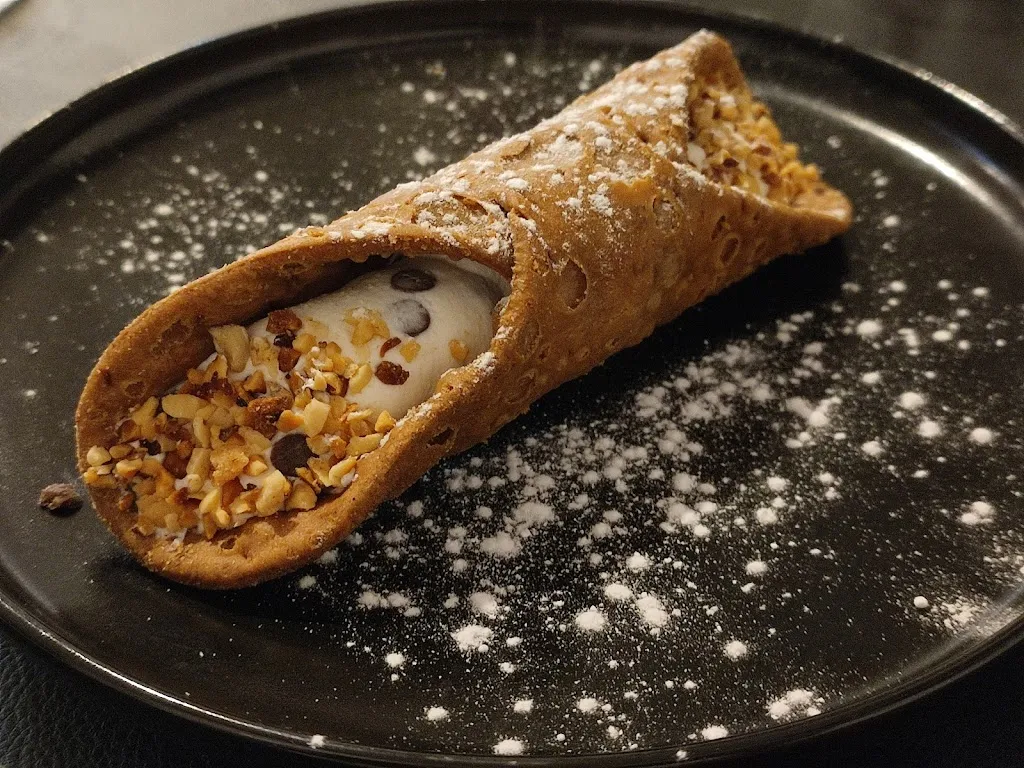 Adrian Jarosz_il Circolo_Lovere_review