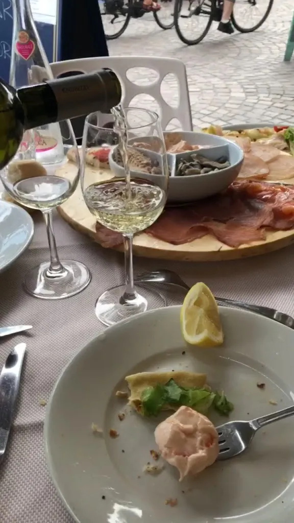 Ristorante Pizzeria Bar ALMICI_Lovere_slider_image_2