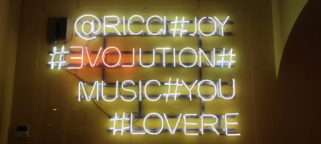 Michał Nowak_RICCI E NO Bistro_Lovere_review