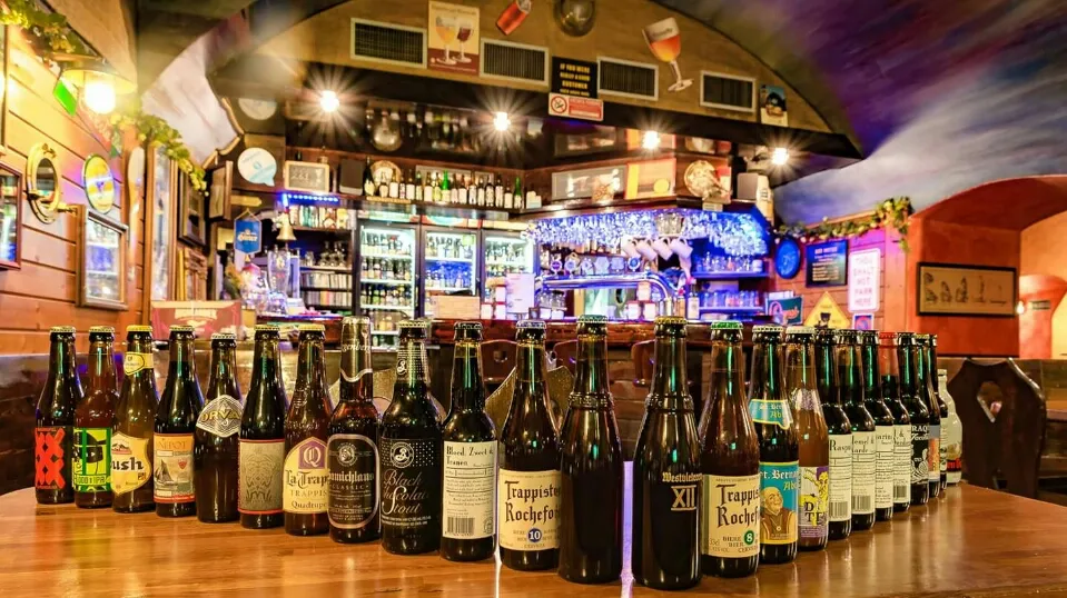 La Lanterna Beer Bar restaurant in Lovere