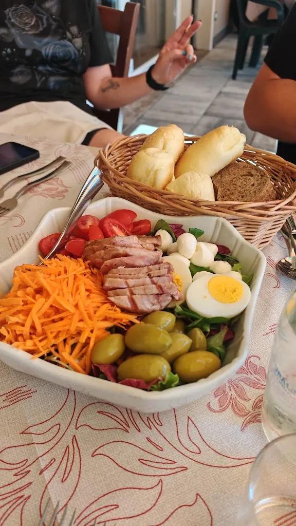 Luna Maldonado Garcia_Ristorante Trattoria Al Folzone_Lonato_review