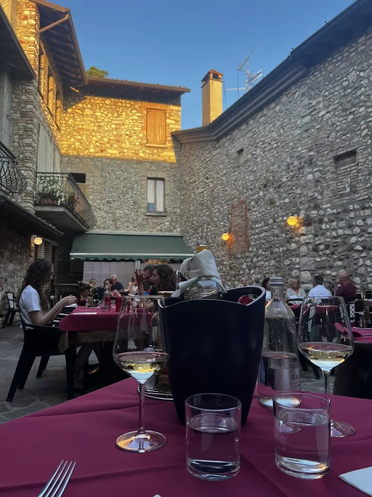 Claire Wilson_Trattoria Pizzeria Da Ezio_Lonato_review